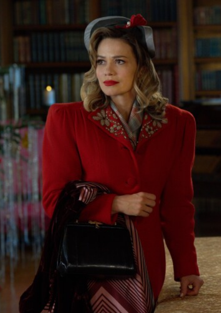 A Biltmore Christmas 2023 Lucy Hargrove Red Coat