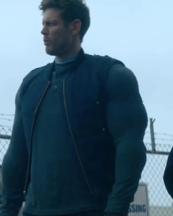 The Umbrella Academy S04 Tom Hopper Black Vest